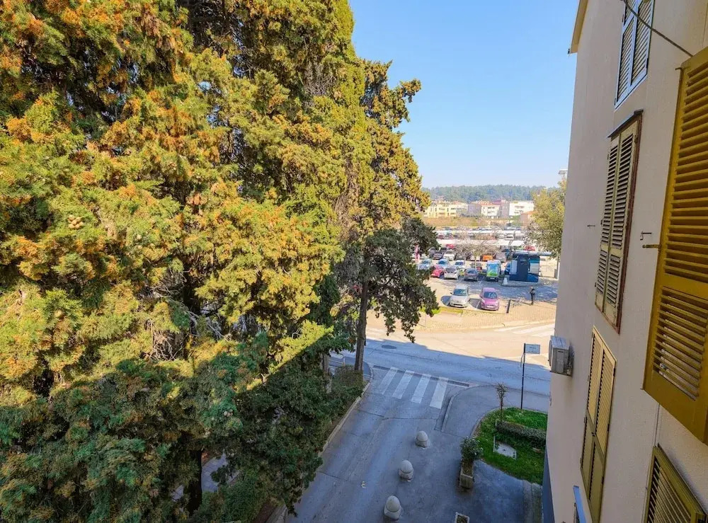 Premium Apartment With Patio