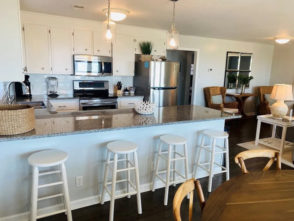 Dune Deck North -  4 Bedroom Home by RedAwning