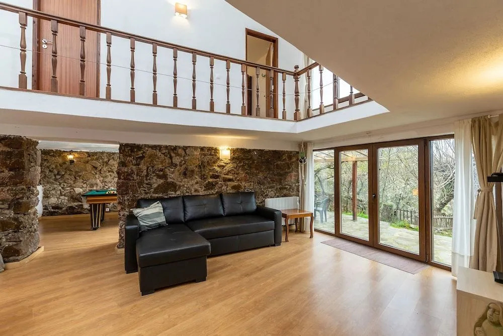 Retiro de Gondramaz – Entire 200 m² Nature Retreat