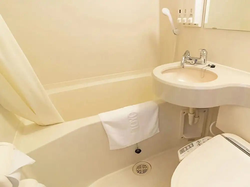 Toyoko Inn Tokyo Shinjuku gyoemmae eki 3 ban Deguchi