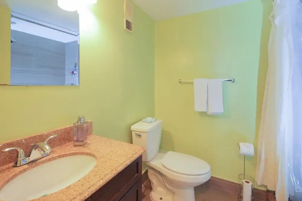 Gorgeous Studio/1bath, Miami Beach, 1 Block to the Ocean!
