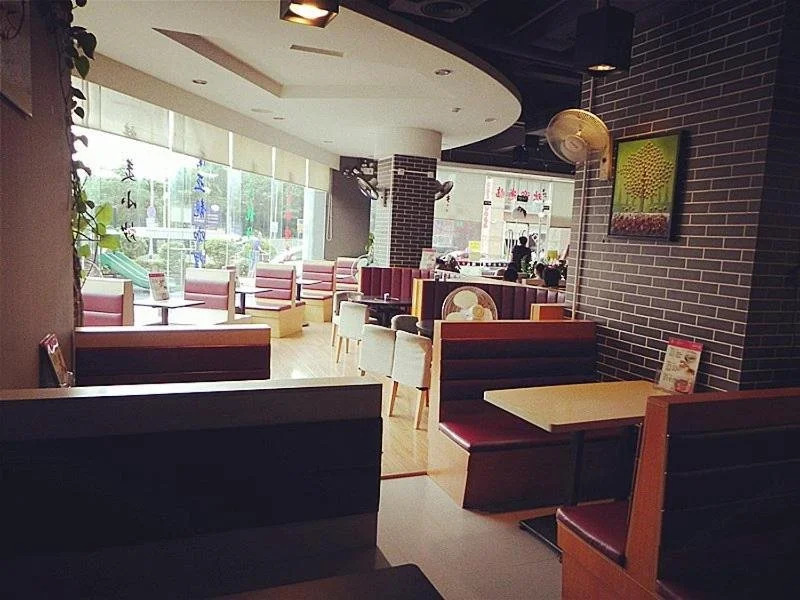 Hongchang Business Hotel