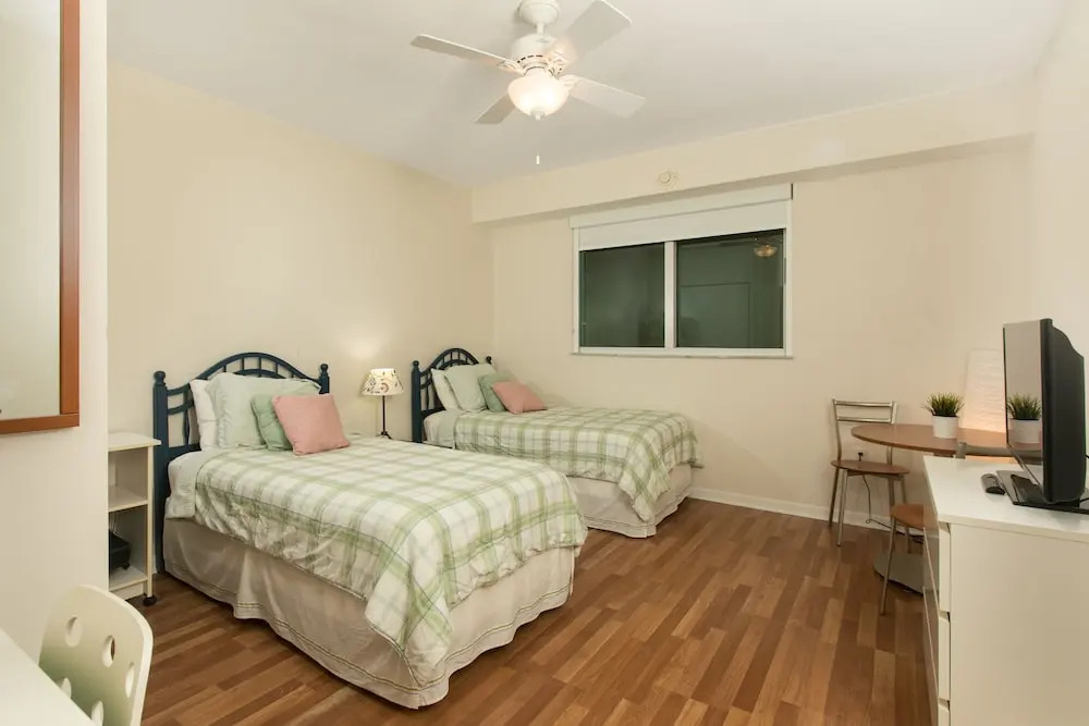 Le Marina Bay 1009 by Go Florida Condo, Sunny Isles