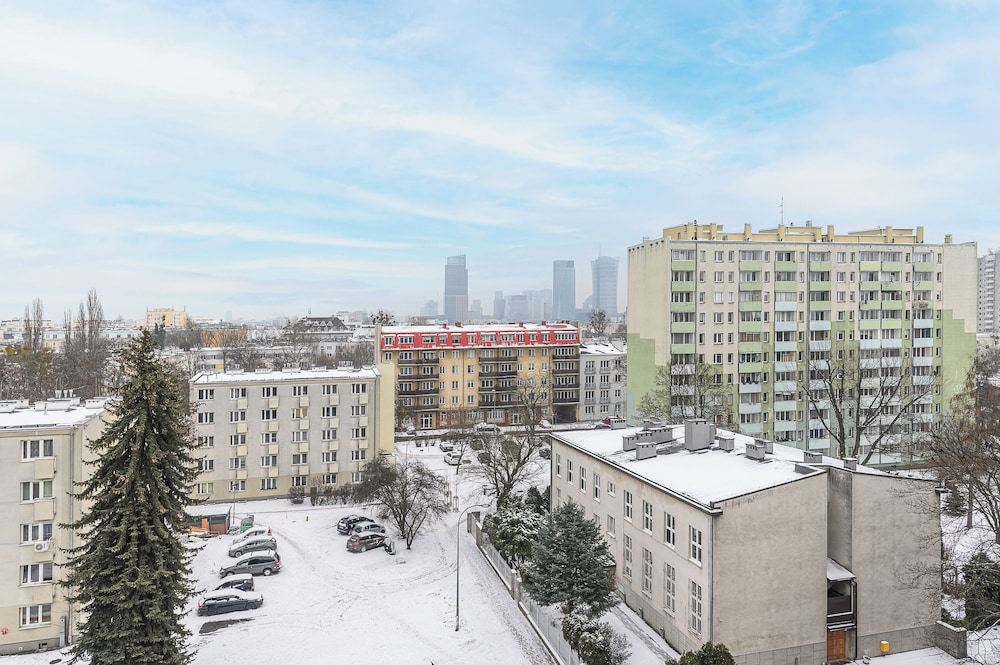 Lumina 3-rooms apartment with parking