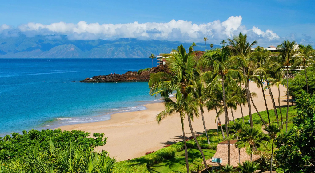 OUTRIGGER Kāʻanapali Beach Resort