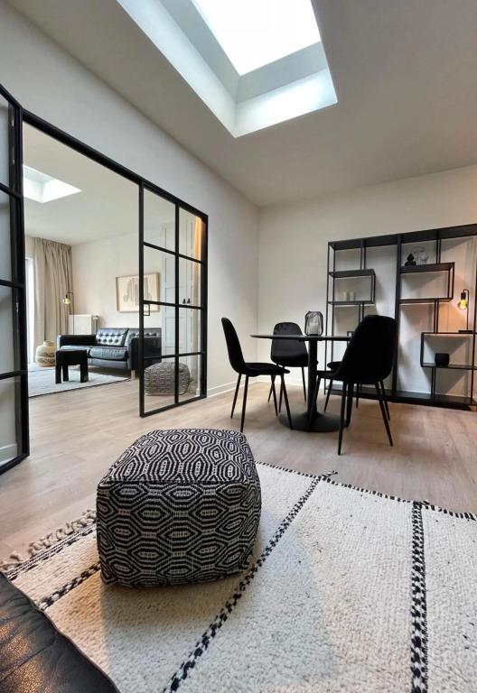 Unique luxury apartment with cosy garden!