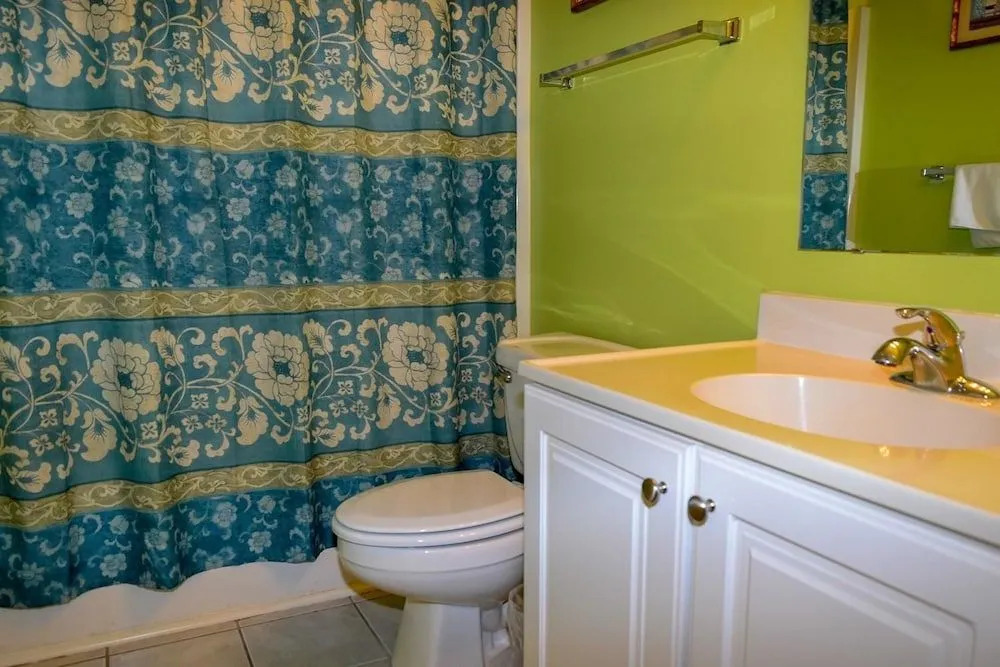 Ocean Bay Club 1001 - 4 Br Condo