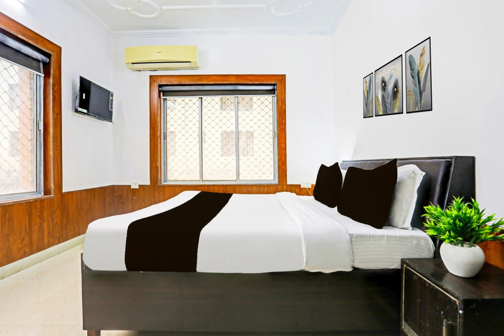 Hotel Chandralok