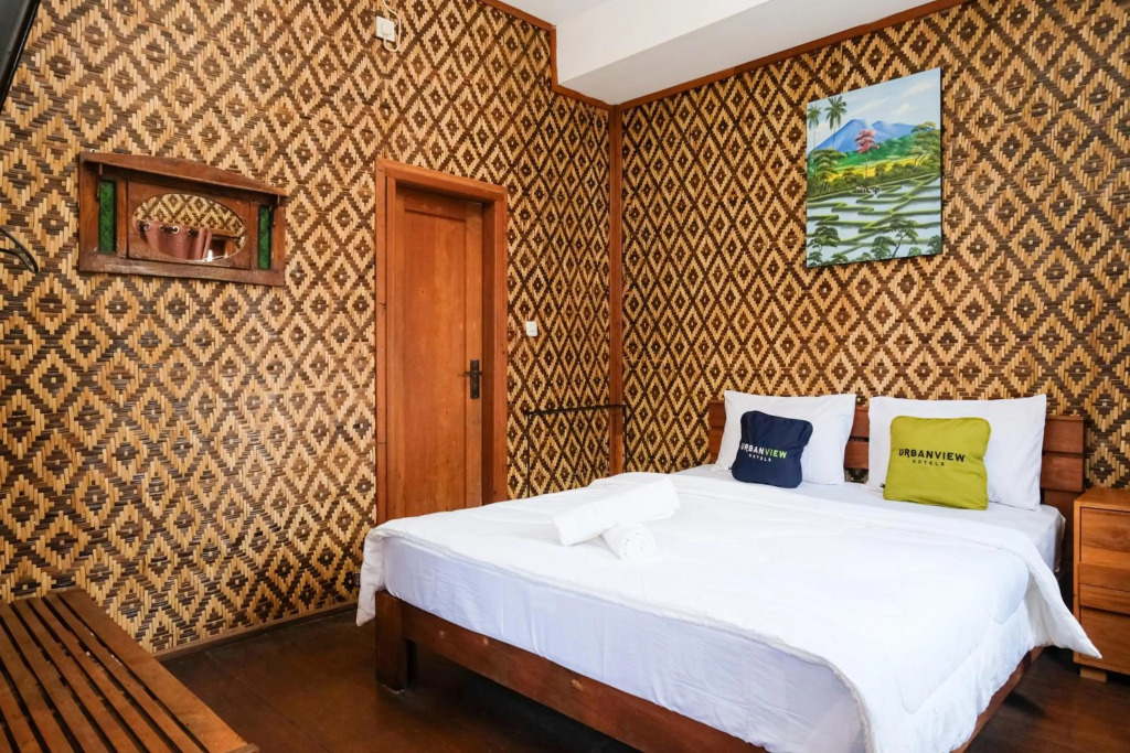 OYO 4016 Tan Jokteng Guest House
