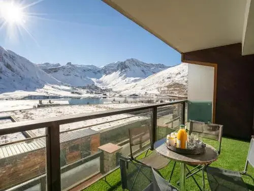 Skissim Select - Chalet Névé by Travelski