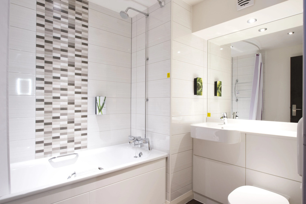 Premier Inn Edinburgh City Centre(York Place)