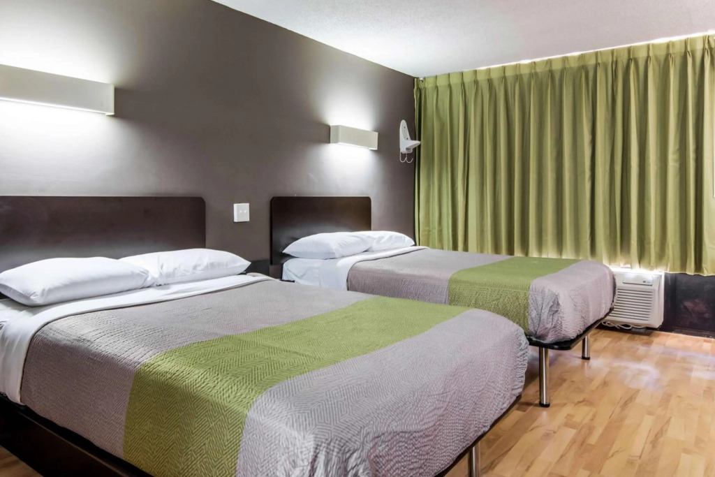 Studio 6 Extended Stay - Lagrange, GA