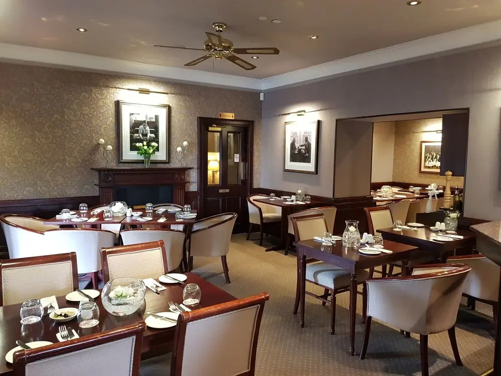 Sunninghill Hotel