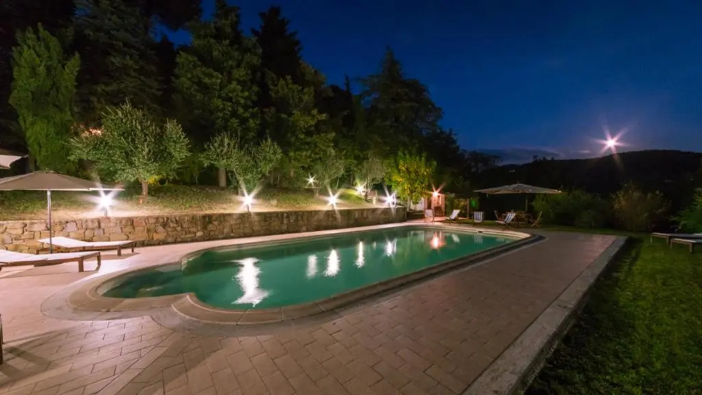 BORGO COLLE RIDENTE 13, Emma Villas