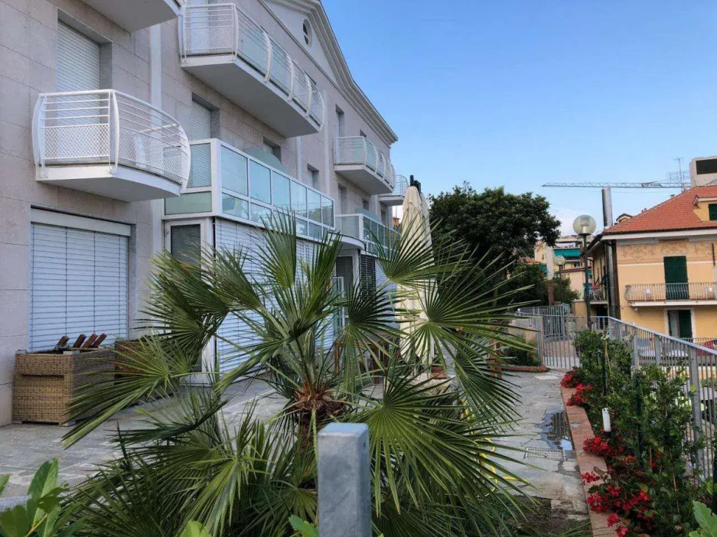 MH HOTEL VARAZZE