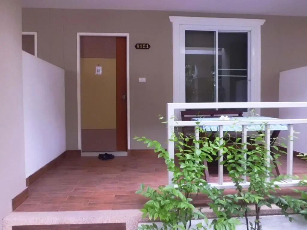Tonwa Resort Hotel