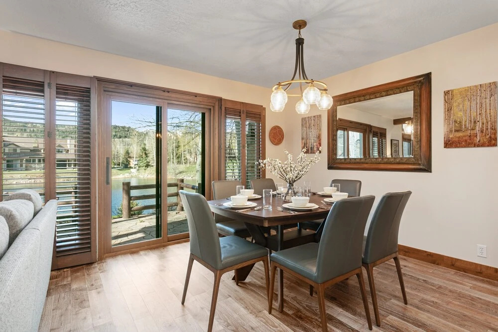 Deer Valley Townhome Walkable Location + Hot Tub 3 Bedroom Condo