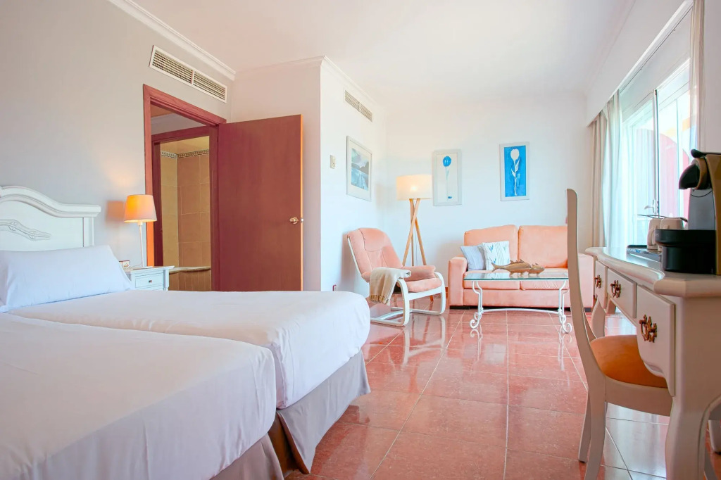 Universal Hotel Neptuno