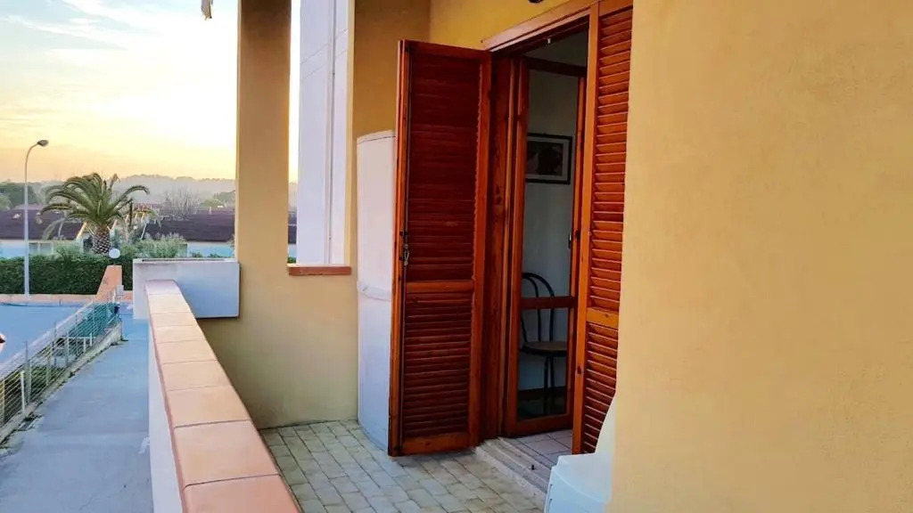 M219 - Marcelli, Trilocale Con Terrazzo a 150mt Dal Mare
