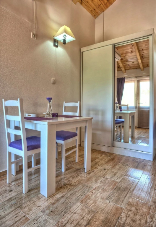 Harmonia Bungalows & Pool