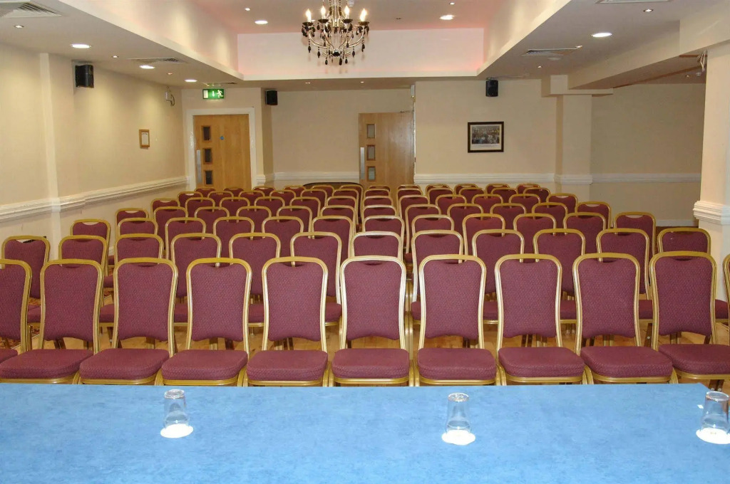 Ard Ri House Hotel