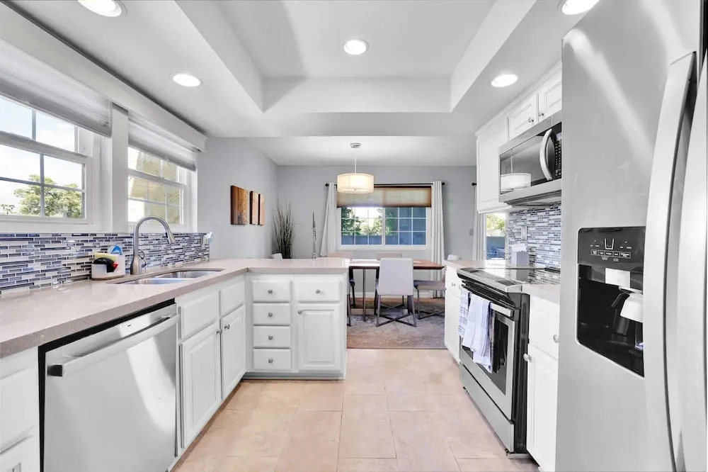 Relaxing Palm Springs Condo With Pool Access