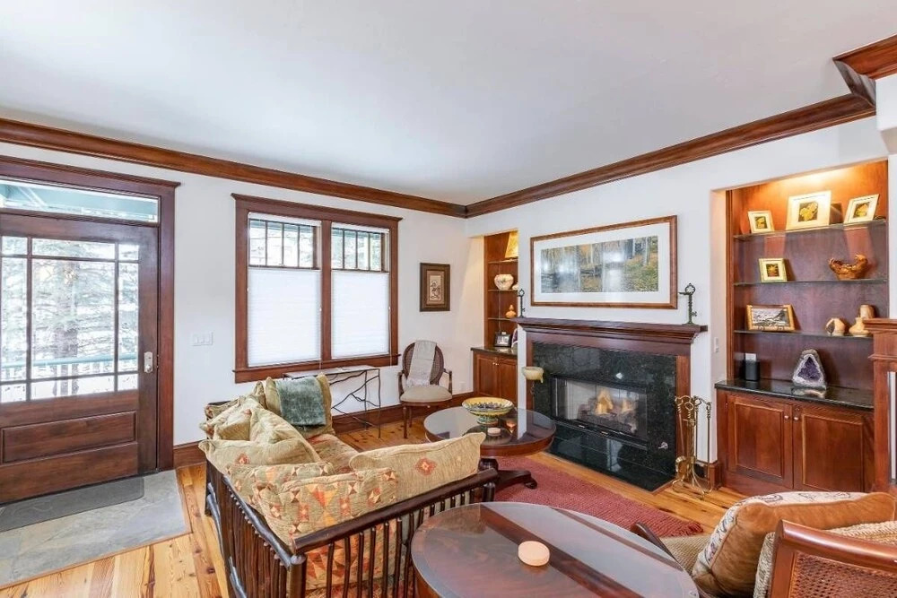 Manley  (381887) 4 Bedroom Home by RedAwning