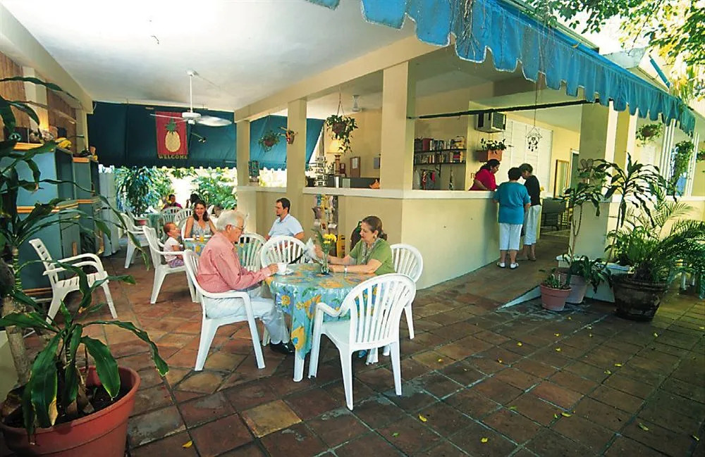 Casa del Caribe Inn