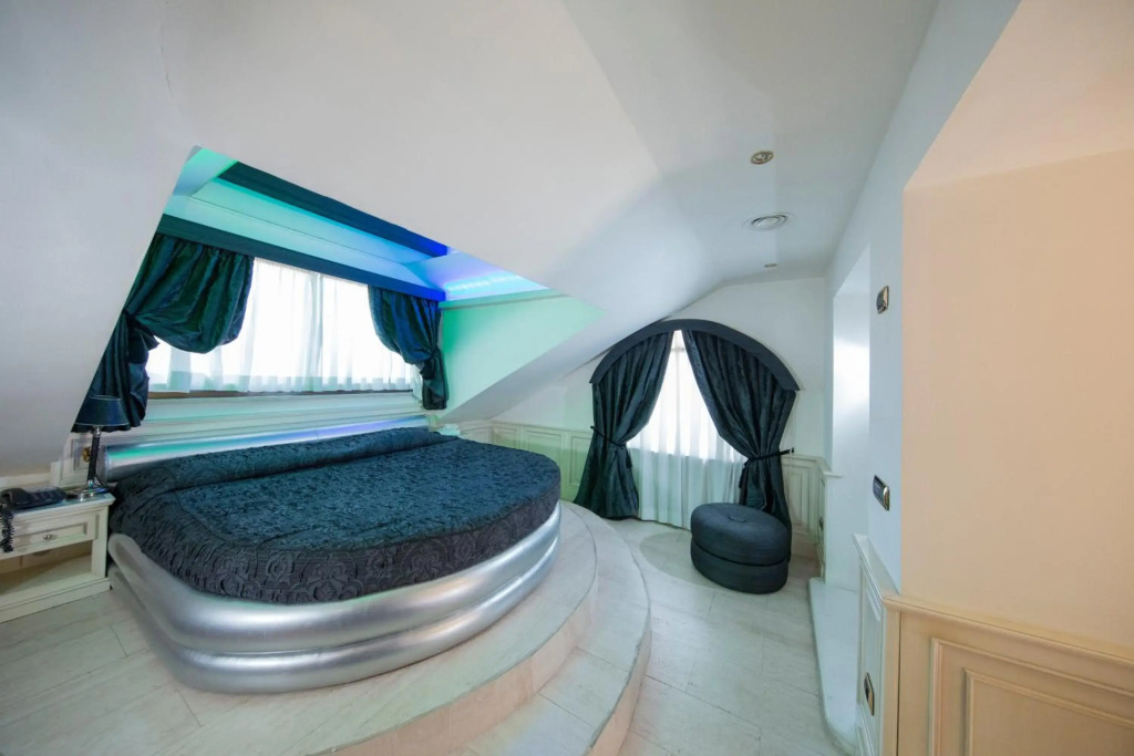 Mancini Park Hotel