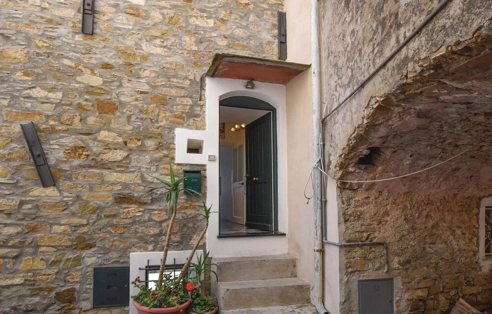 Gorgeous Home In Imperia, Loc Poggi