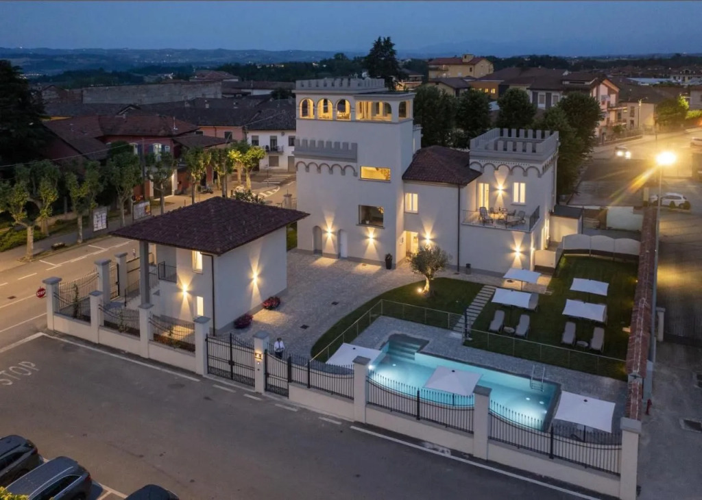 VILLA BERNASCONI