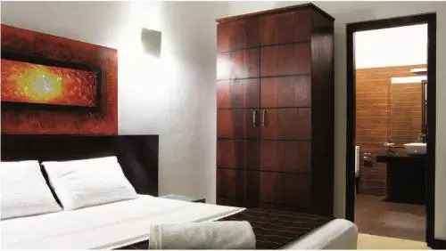 Kanvel Hotel