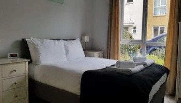 Select Serviced Accommodation - Gweal Place