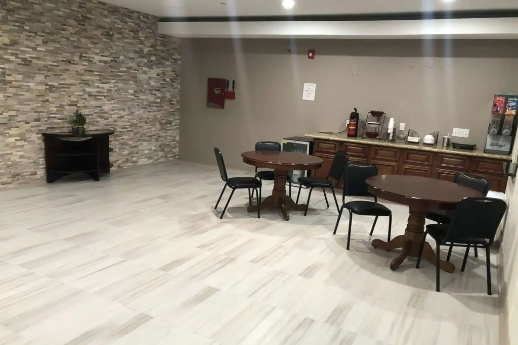 Suburban Studios Beaumont