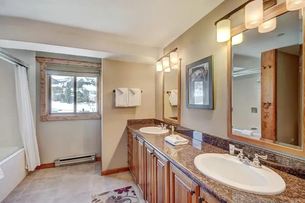 Ten Mile Condo