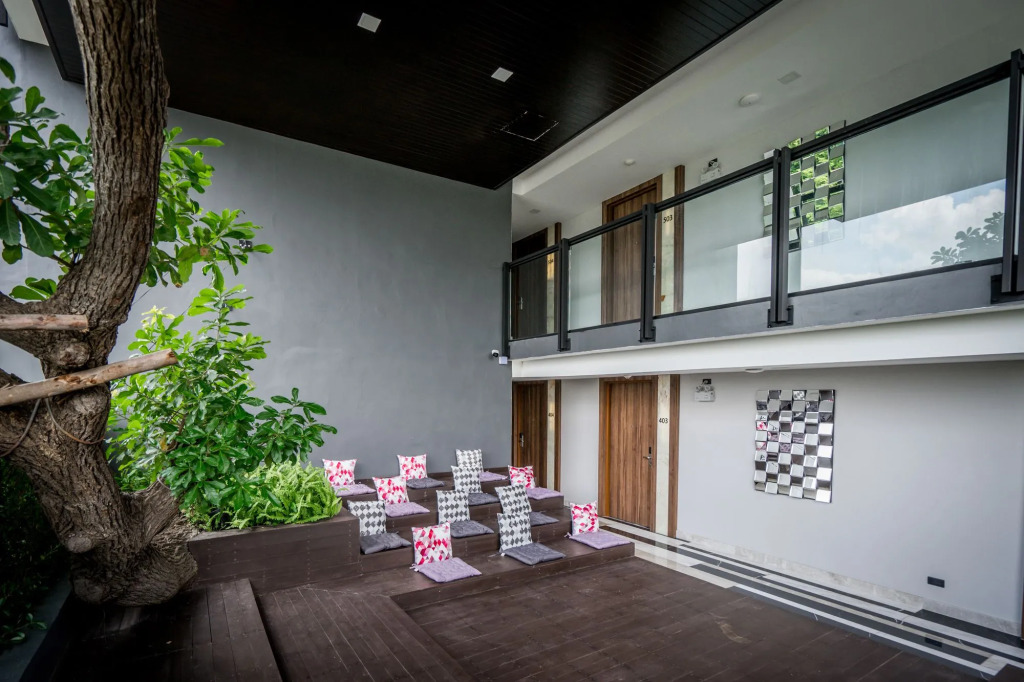Onix Hotel Bangkok