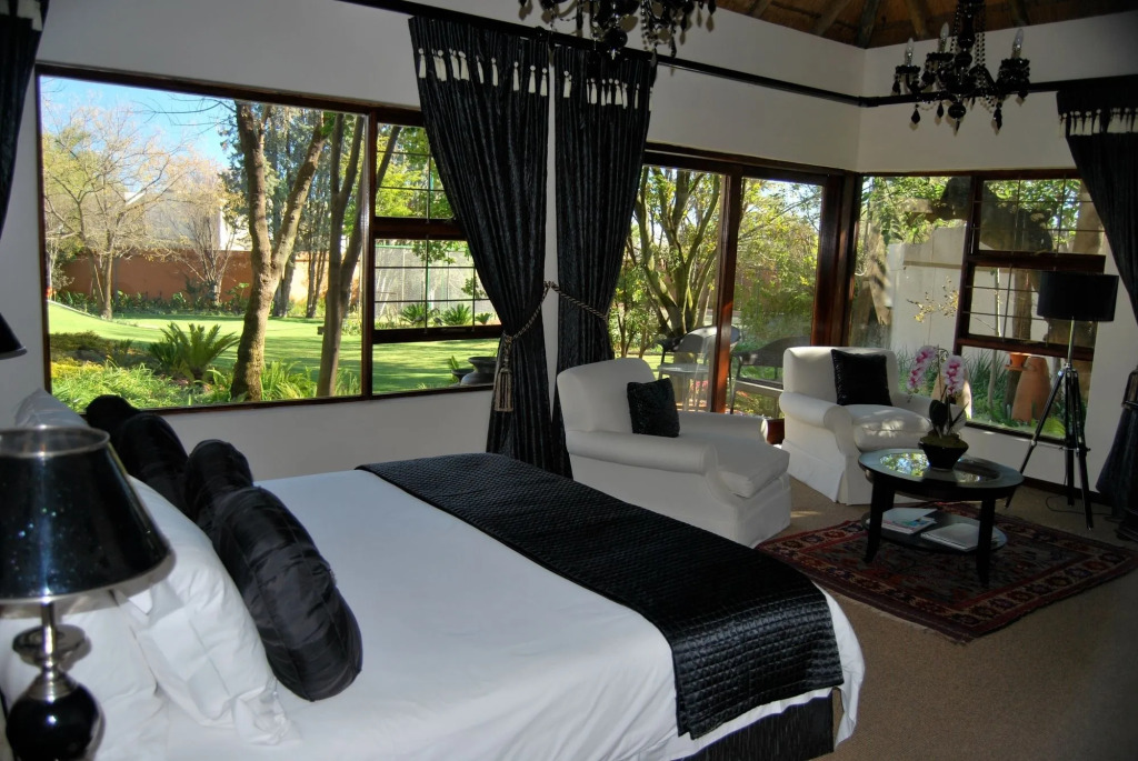 Lourie Lodge