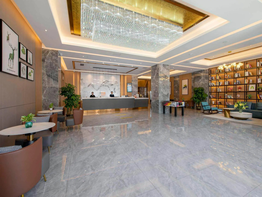Campanile Hotel (Shenzhen Guanlan Golf Store)
