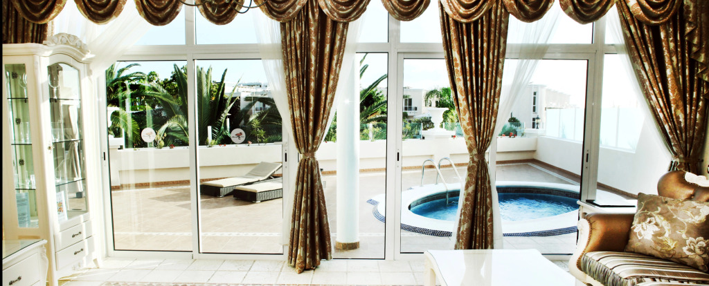 Flamingo Suites Boutique Hotel