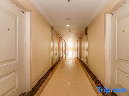 Xingangjing Apartment Hotel(Dalian Harbor Plaza International Conference Center store)