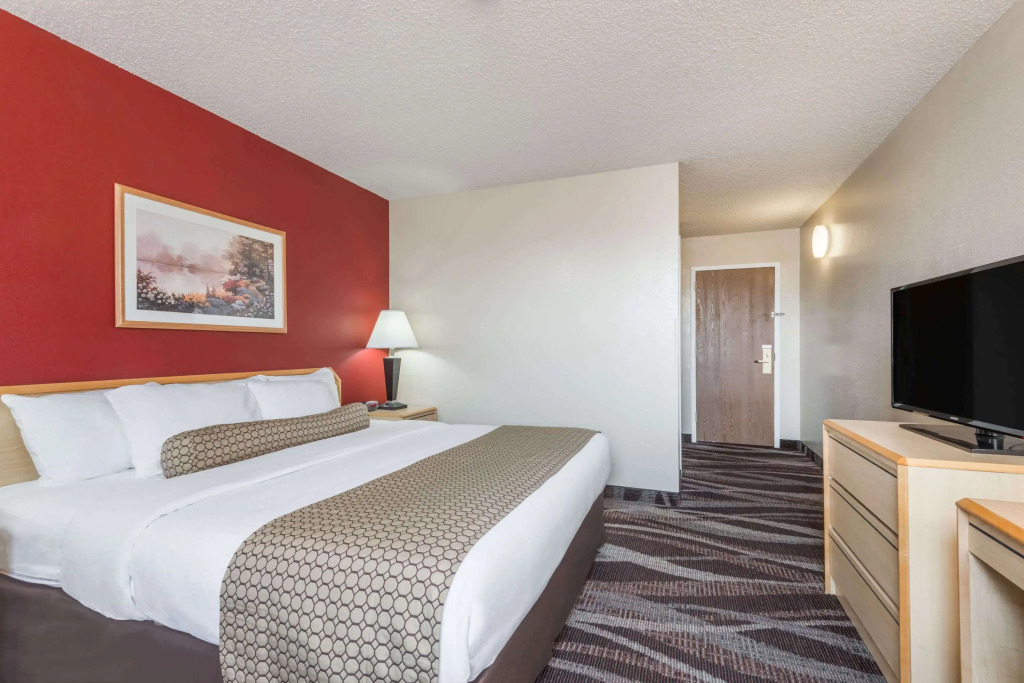 Days Inn by Wyndham Gillette