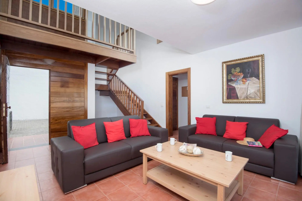 Villa Julianne 3 Heated Private Pool Walk to Beach A C Wifi Car Not Required - 2571