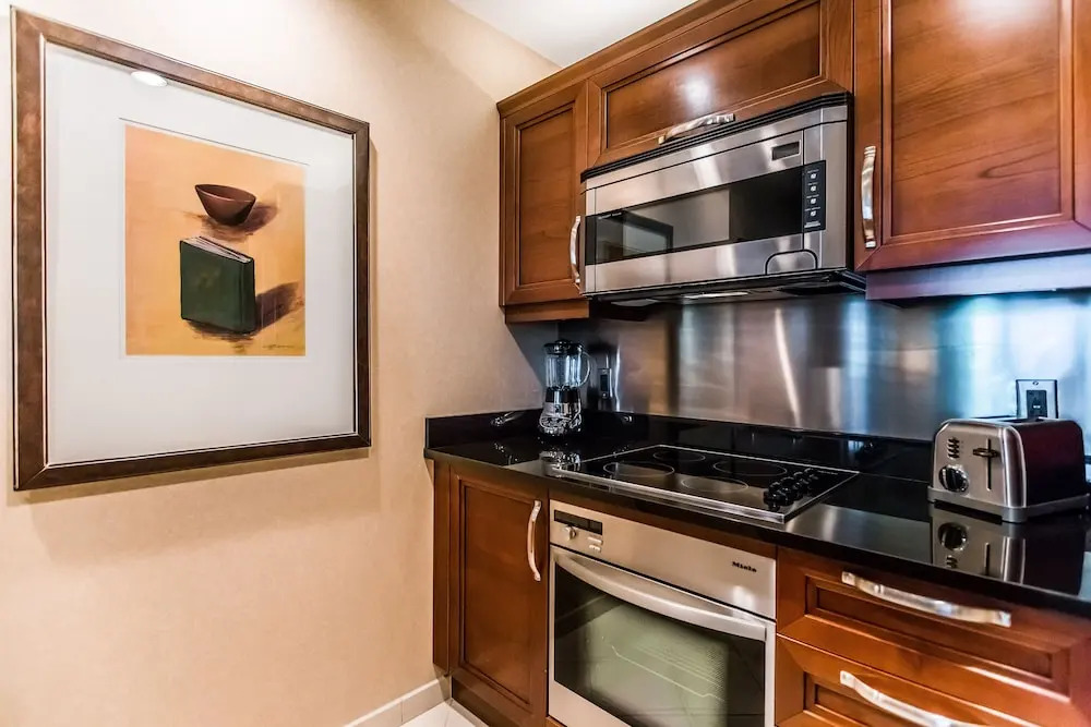 The Signature MGM Condos