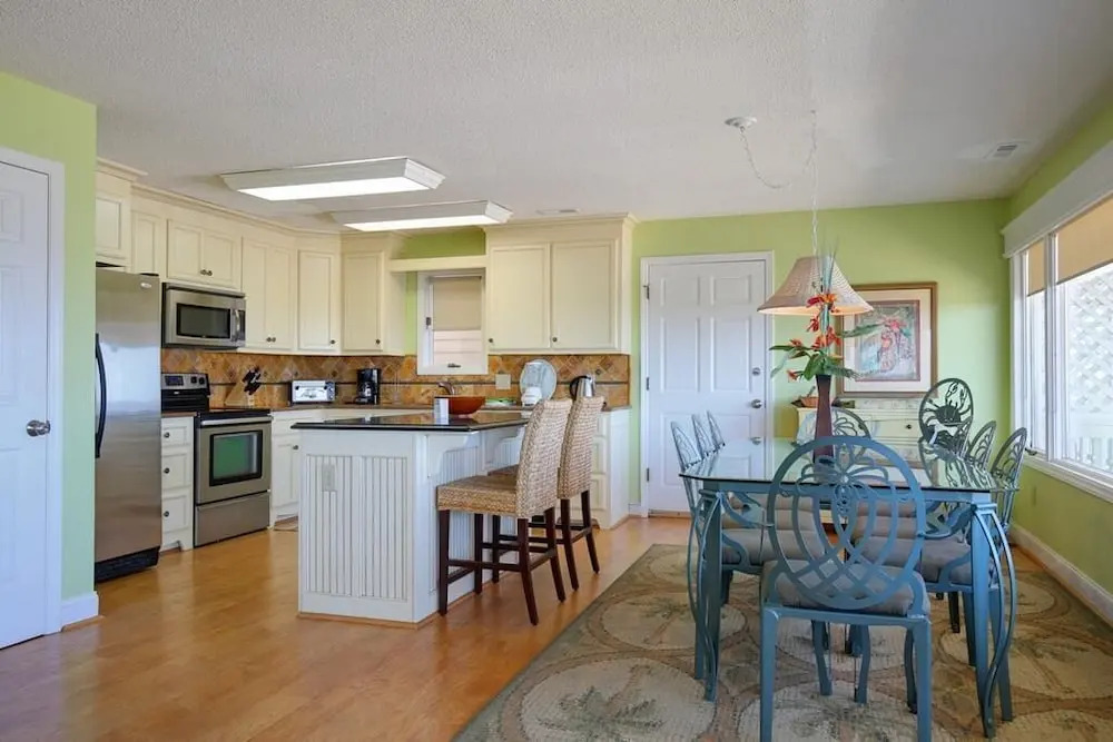 Park Place Duplex - 6 Br Home