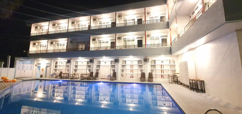 Grand Tamaro Hotel