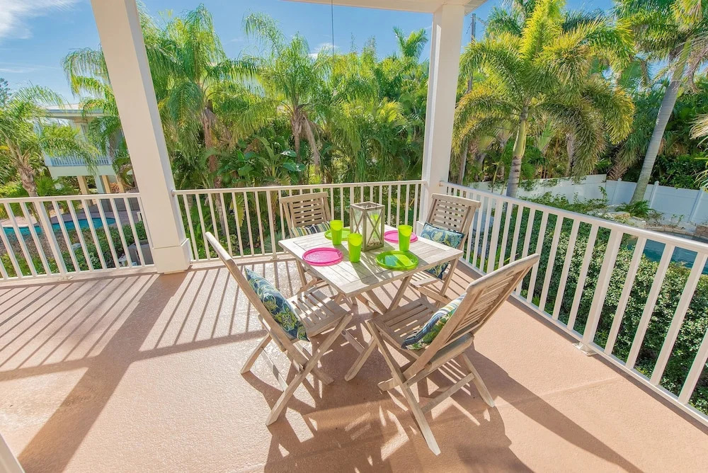Dolphin House Apartment 3