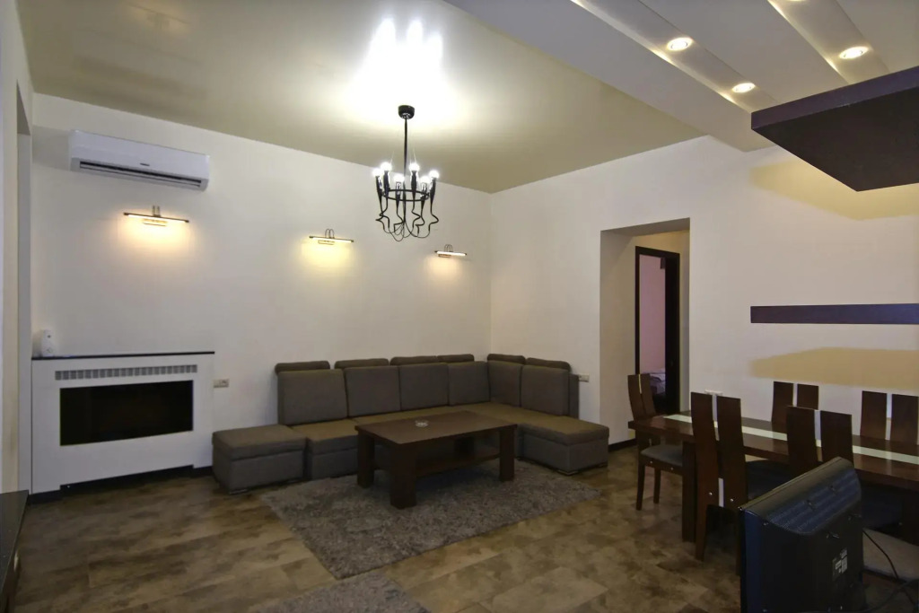 Rent Inn Yerevan (Рент Инн Ереван) на улице Налбандяна 9