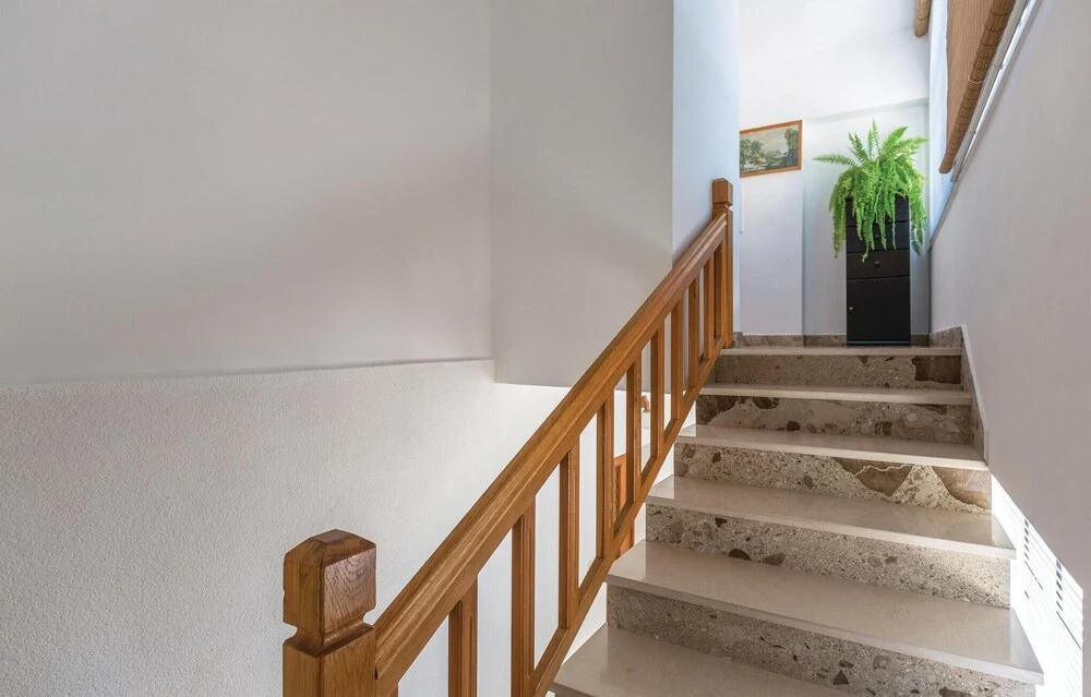 Stunning Apartment in Makarska With 3 Bedrooms and Internet