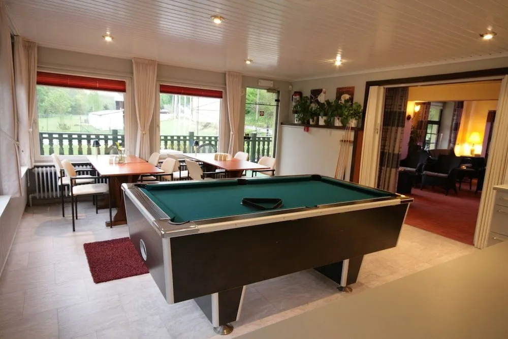 Hotel Val de lOur