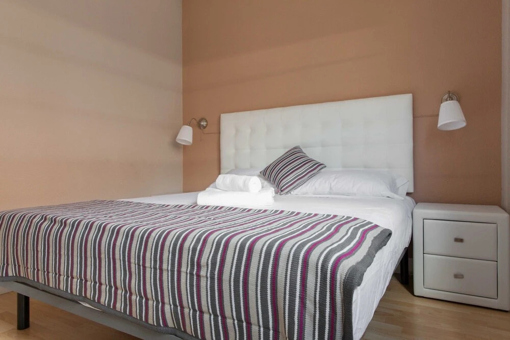 Offer Luxury Apartment Madrid